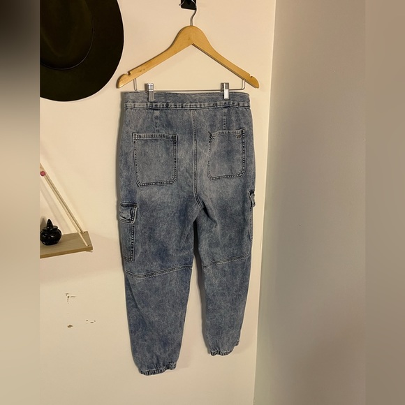 American Eagle Jeans 🦅 🩵 - Picture 5 of 7